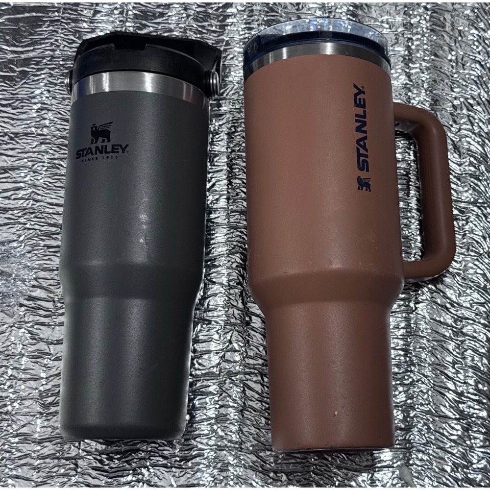 Stanley Tumbler Lot 40oz Adventure Quencher Brown & 30oz IceFlow Grey Charcoal